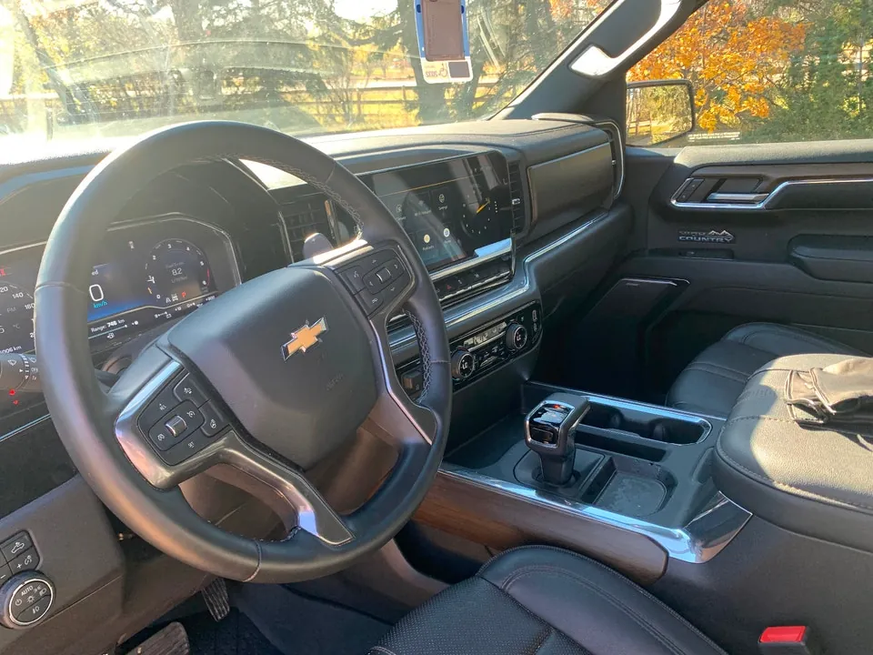 Chevrolet High Country 2024 photo 5