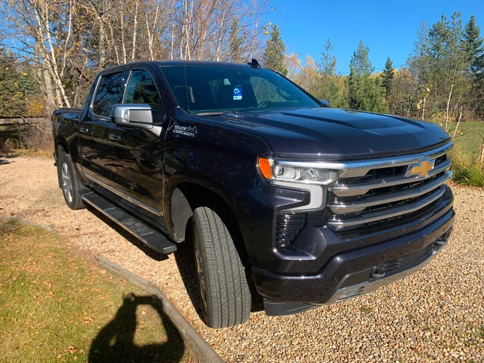 Chevrolet High Country 2024 photo 2