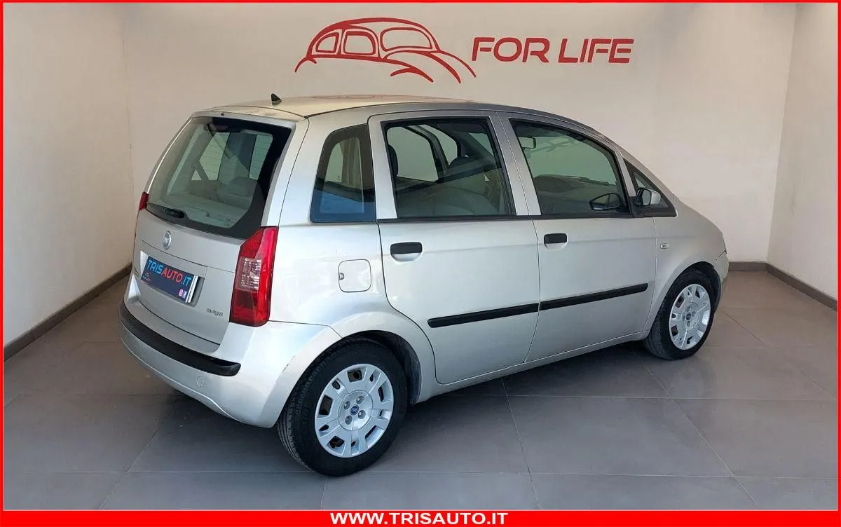 Fiat Idea 2005 photo 4