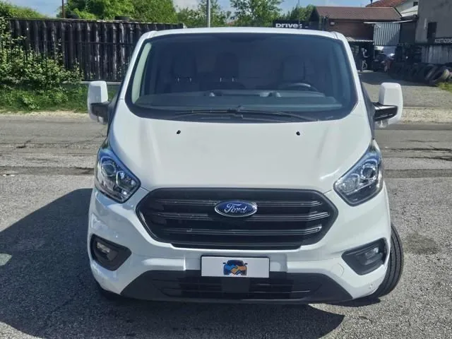 Ford Transit Custom 2020 photo 2