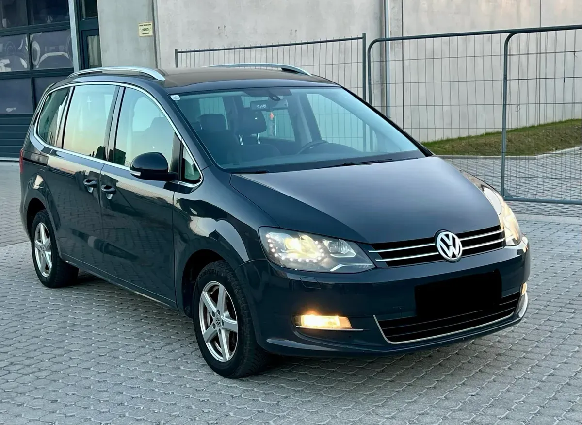 Volkswagen Sharan 2010 photo 2