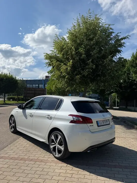 Peugeot 308 2016 photo 3
