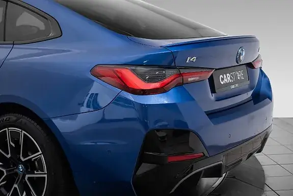 BMW I4 2023 photo 4