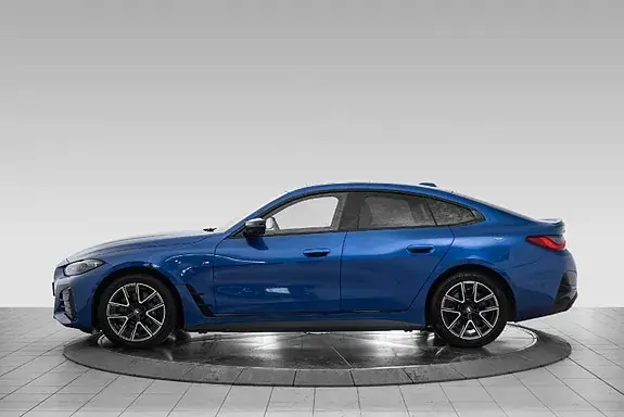 BMW I4 2023 photo 2