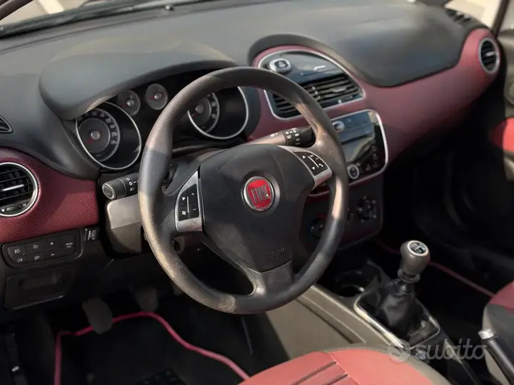 Fiat Punto Evo 2010 photo 5