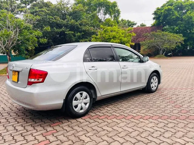 Toyota Axio 2010 photo 3