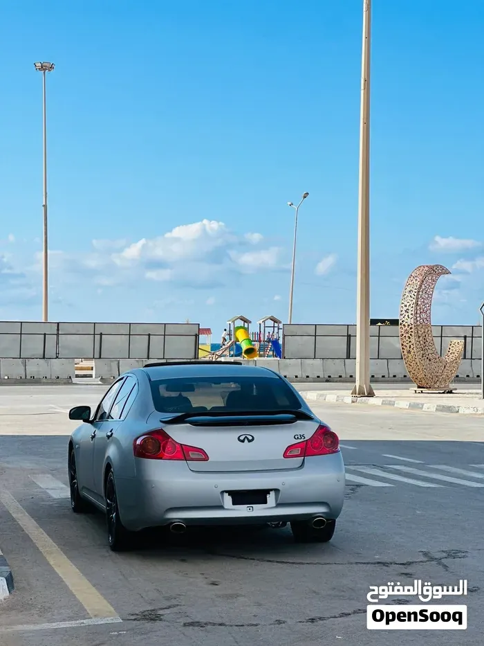 Infiniti G35 2009 photo 2
