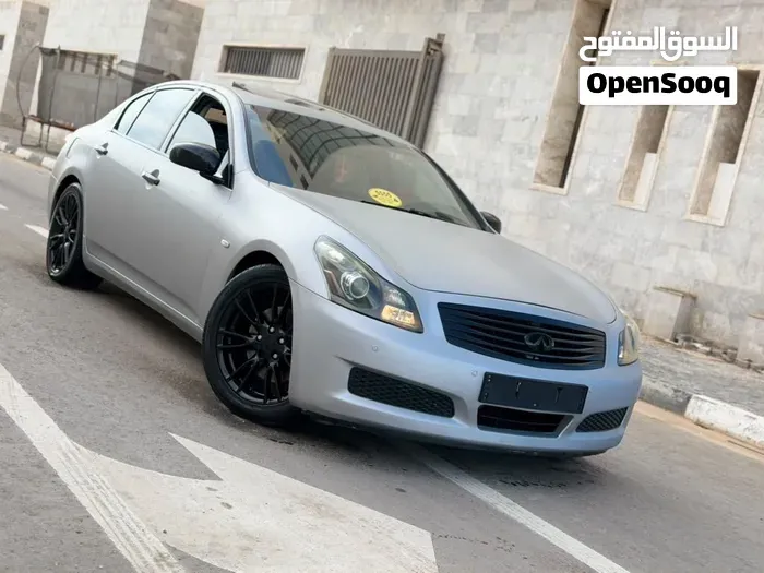 Infiniti G35 2009 photo 3