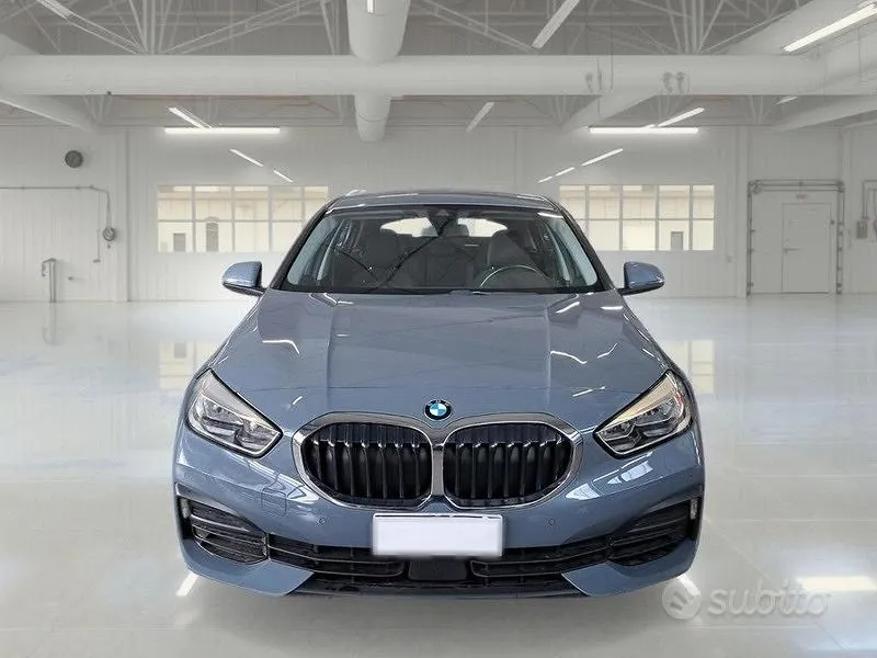 BMW 116 2023 photo 2