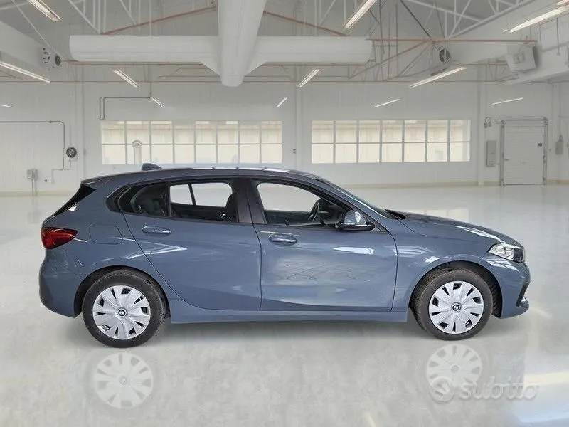 BMW 116 2023 photo 3