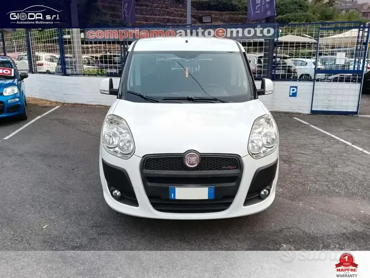Fiat Doblò 2012 photo 2