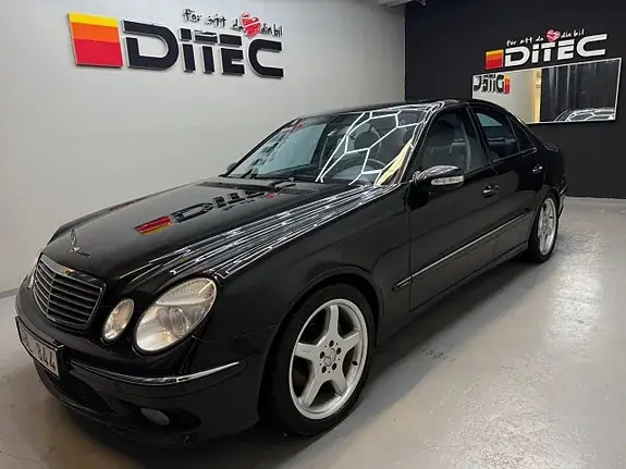 Mercedes-Benz E 320