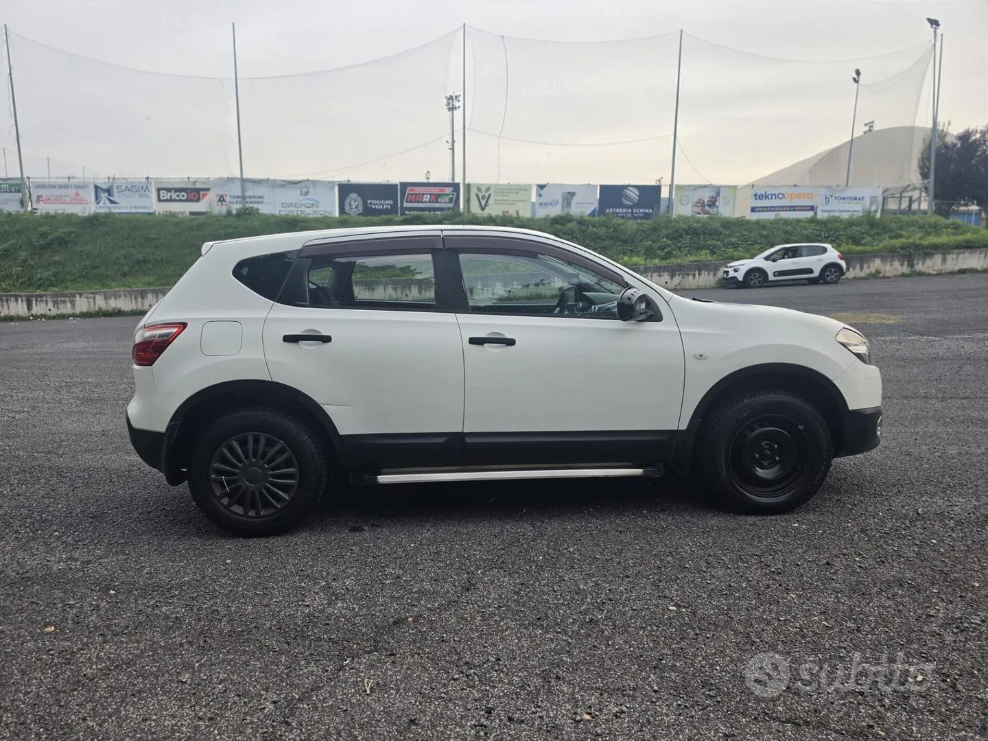 Nissan Qashqai 2010 photo 3