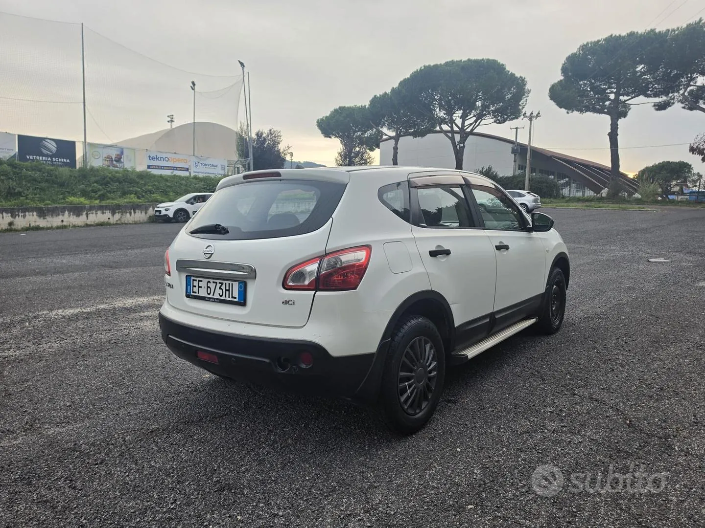 Nissan Qashqai 2010 photo 4