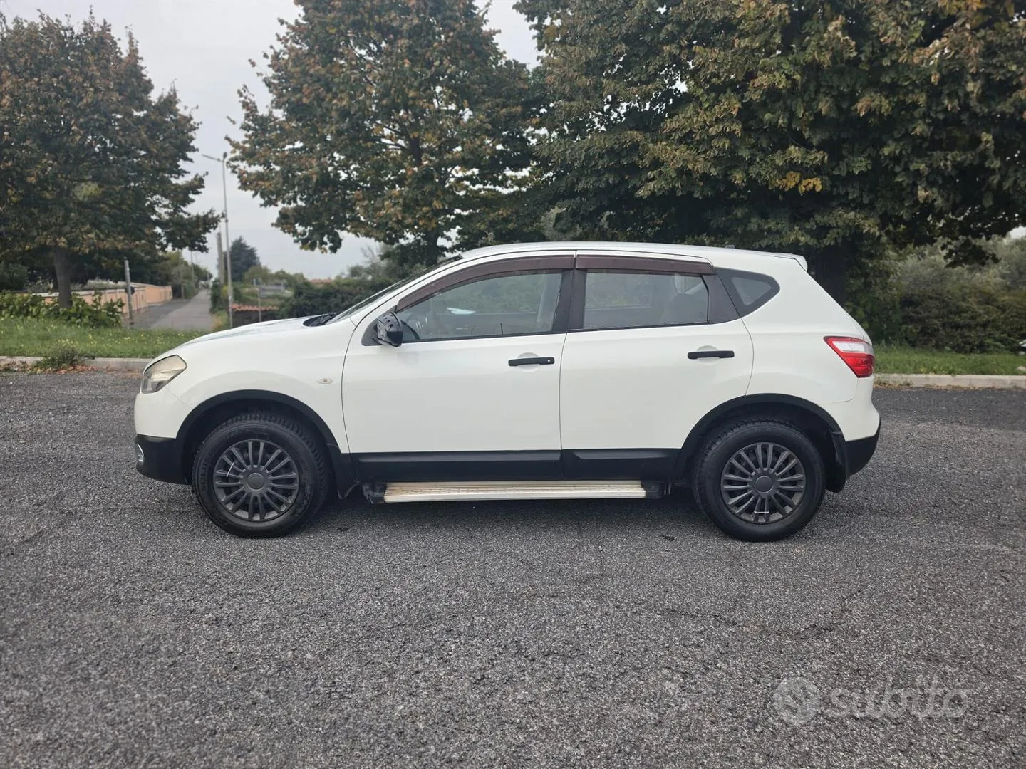 Nissan Qashqai 2010 photo 5