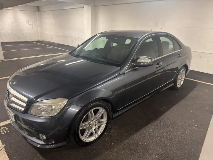 Mercedes-Benz C-Class 2008 photo 3