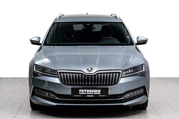 Skoda Superb 2020 photo 4