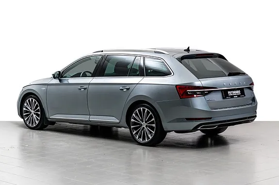 Skoda Superb 2020 photo 2