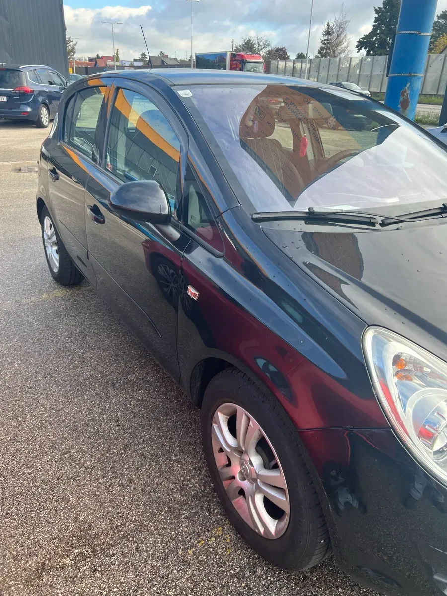 Opel Corsa 2007 photo 2