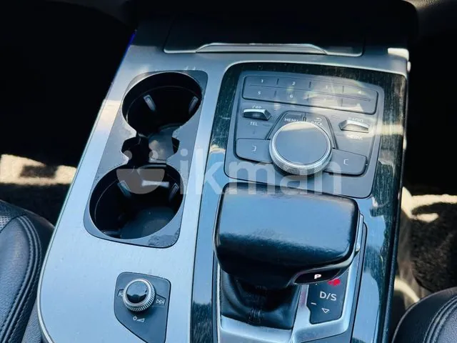 Audi Q7 2017 photo 4
