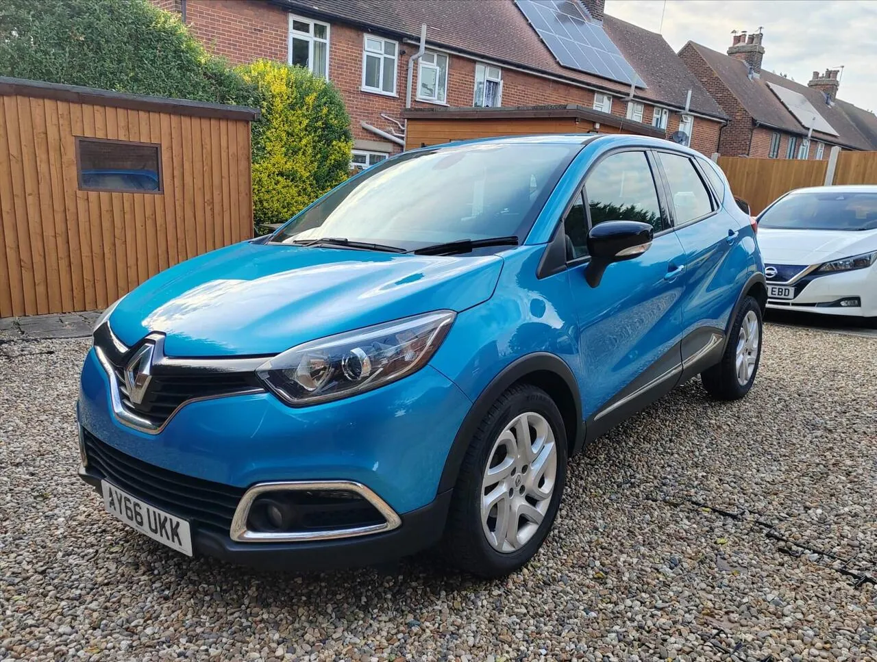 Renault Captur 2016 photo 2