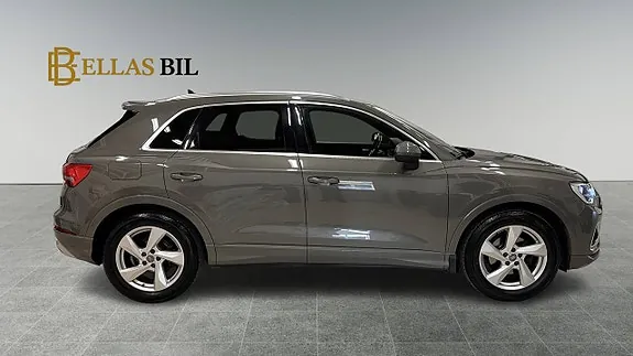 Audi Q3 2019 photo 3