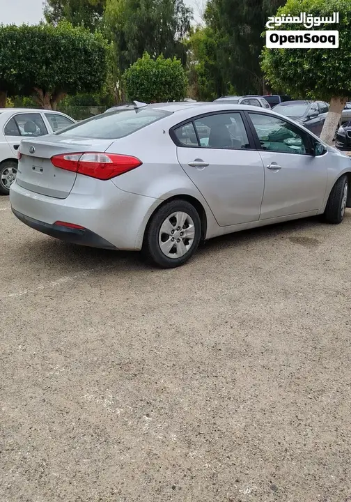 Kia Forte 2015 photo 4