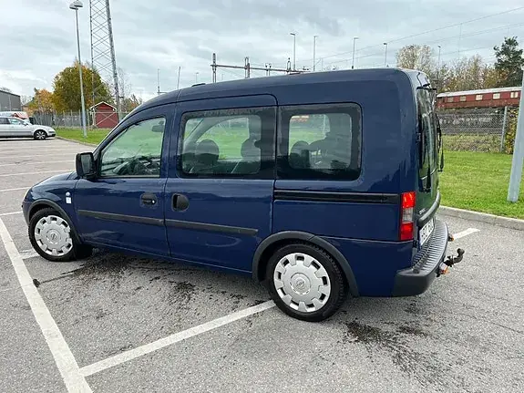 Opel Combo 2008 photo 2