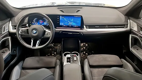 BMW Ix1 2023 photo 4