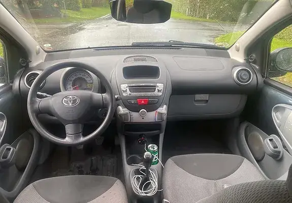 Toyota Aygo 2008 photo 4