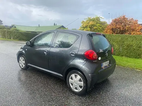 Toyota Aygo 2008 photo 5