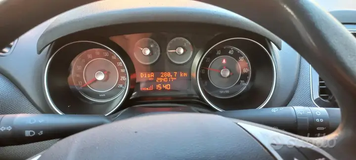 Fiat Punto 2012 photo 5
