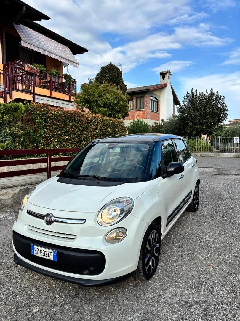 Fiat 500L 2012 photo 3