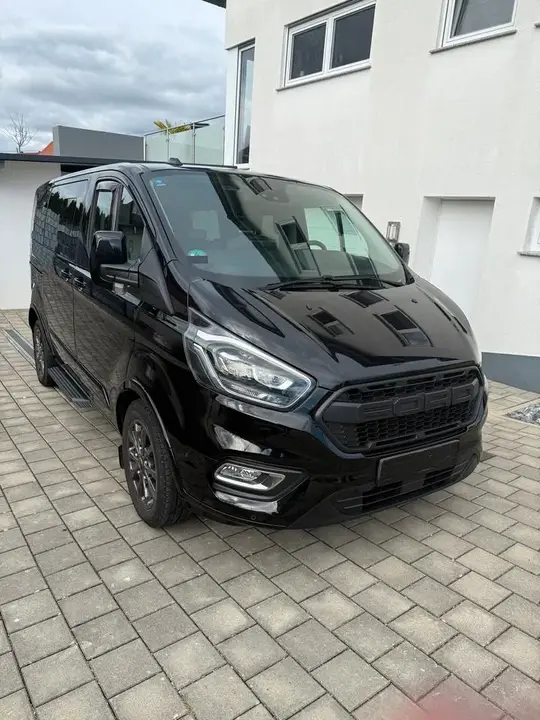 Ford Tourneo Custom