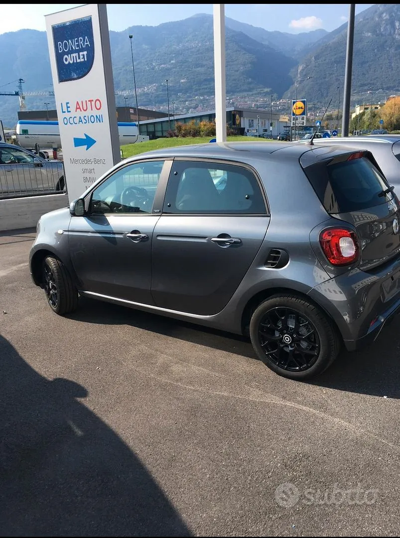 Smart Forfour 2019 photo 4