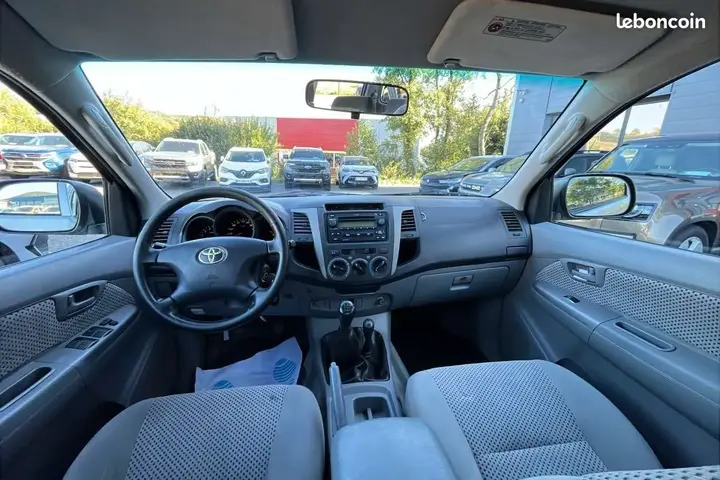 Toyota Hilux 2008 photo 3