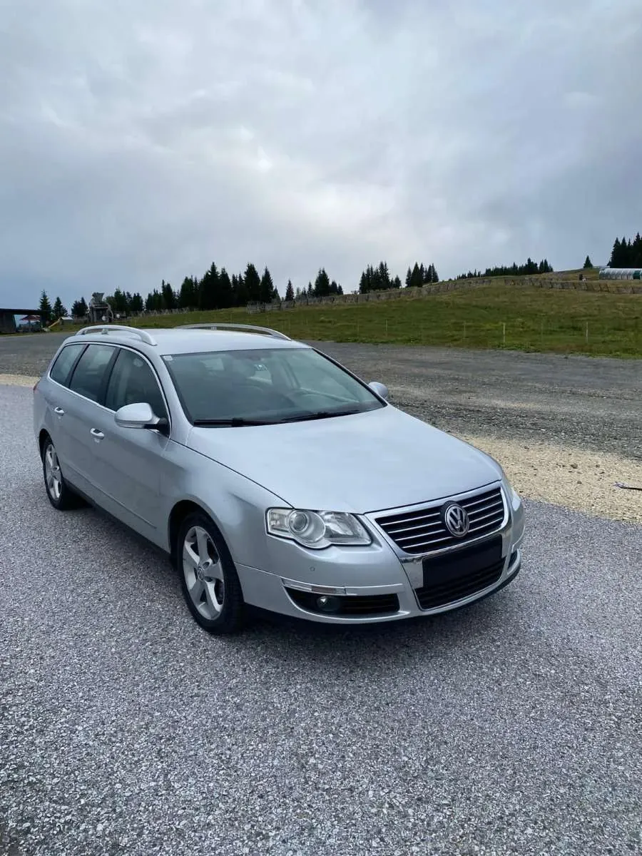 Volkswagen Passat 2010 photo 3