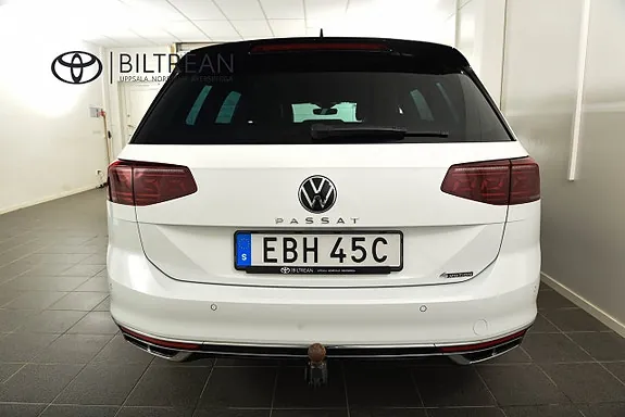 Volkswagen Passat 2022 photo 4
