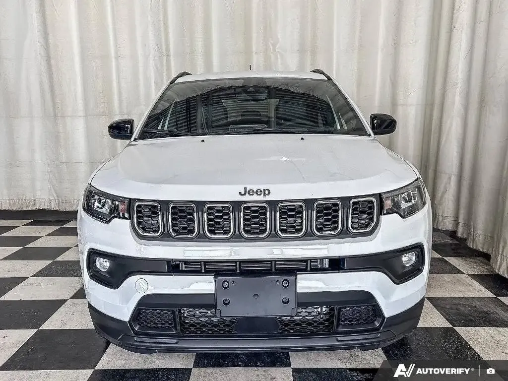 Jeep Compass 2026 photo 2