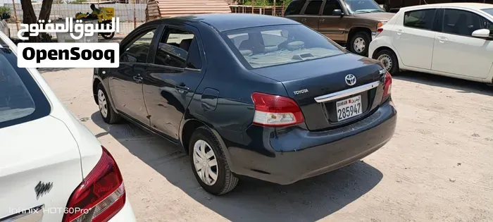 Toyota Yaris 2007 photo 2