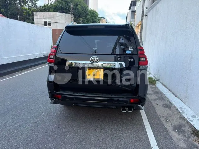 Toyota Land Cruiser Prado 2020 photo 3