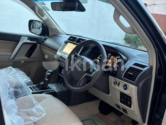 Toyota Land Cruiser Prado 2020 photo 5