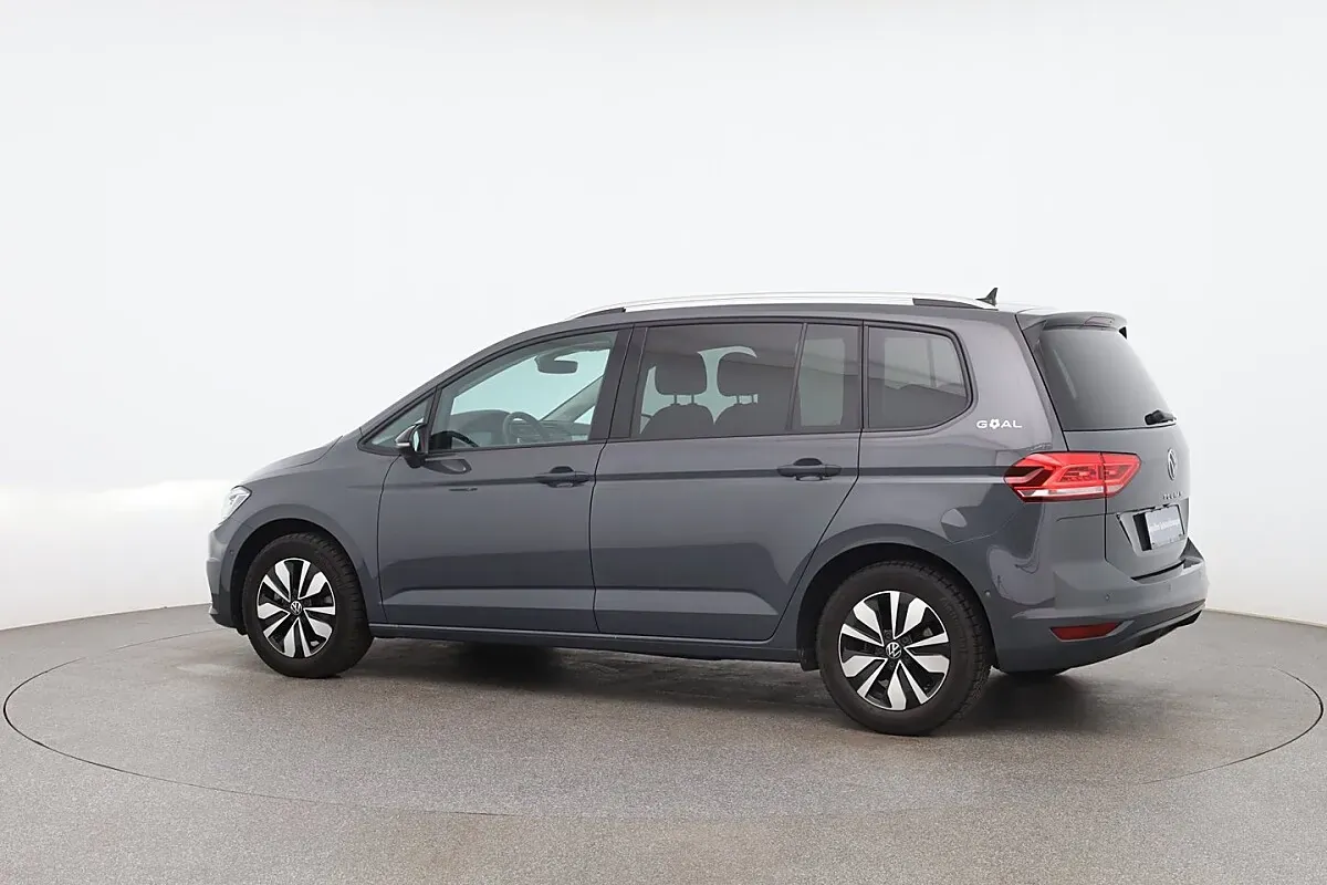 Volkswagen Touran 2025 photo 3