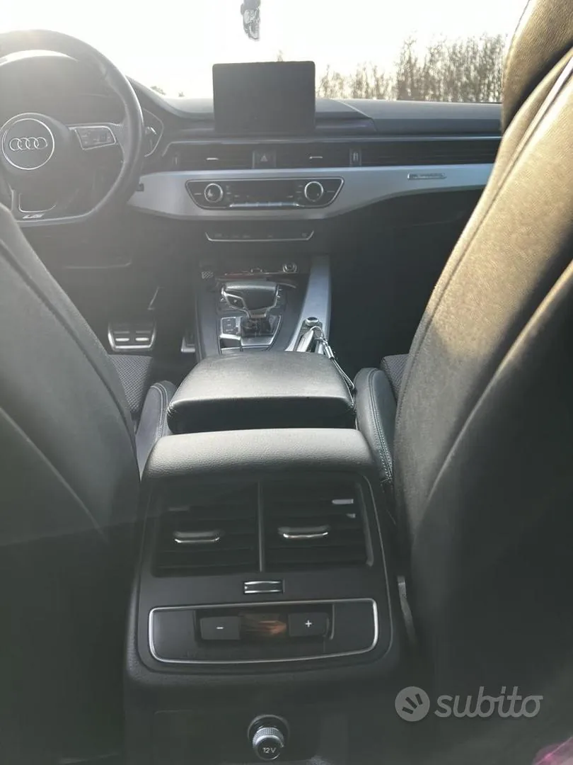 Audi A4 2017 photo 4