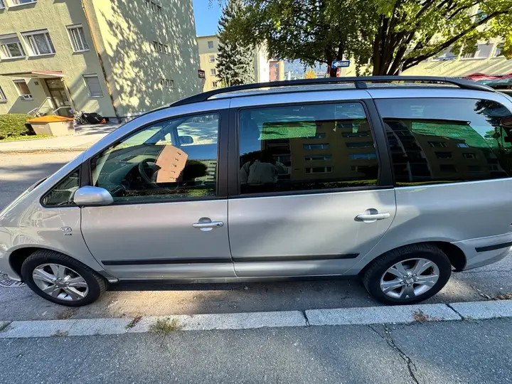 Seat Alhambra