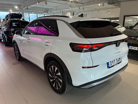 Volkswagen T-Roc 2026 photo 4
