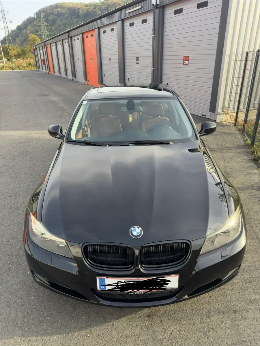 BMW 320D 2011 photo 3