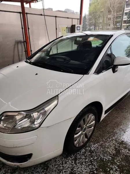 Citroen C4 2006 photo 2