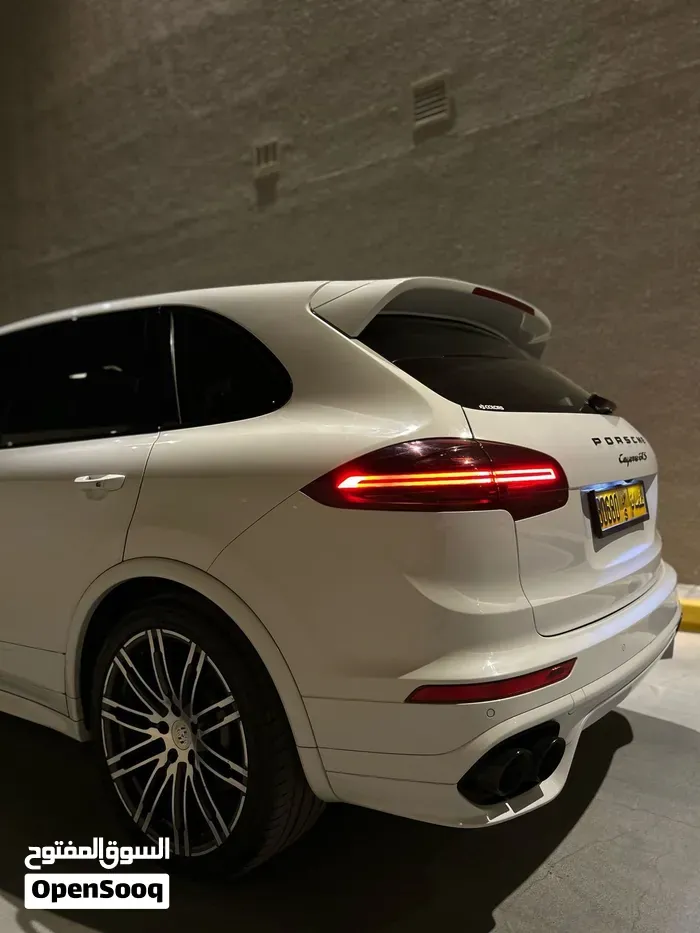 Porsche Cayenne 2016 photo 3