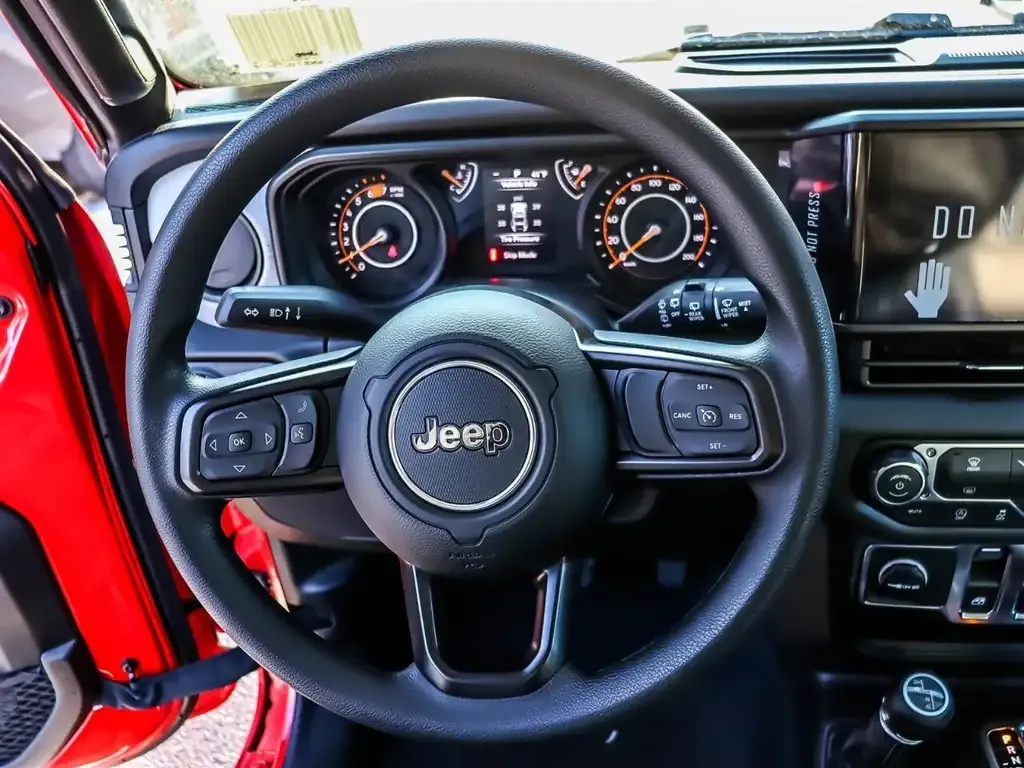 Jeep Wrangler 2026 photo 4